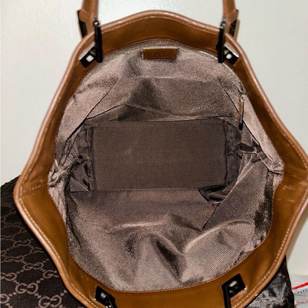 Gucci Vintage Authentic GG Monogram Vertical Tote Bag.  Excellent Condition - Picture 10 of 16